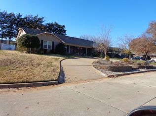 2301 Fairway Dr, Duncan, OK 73533