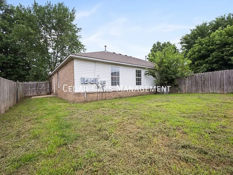 2967 W Glenmeadow Dr — Photo 20