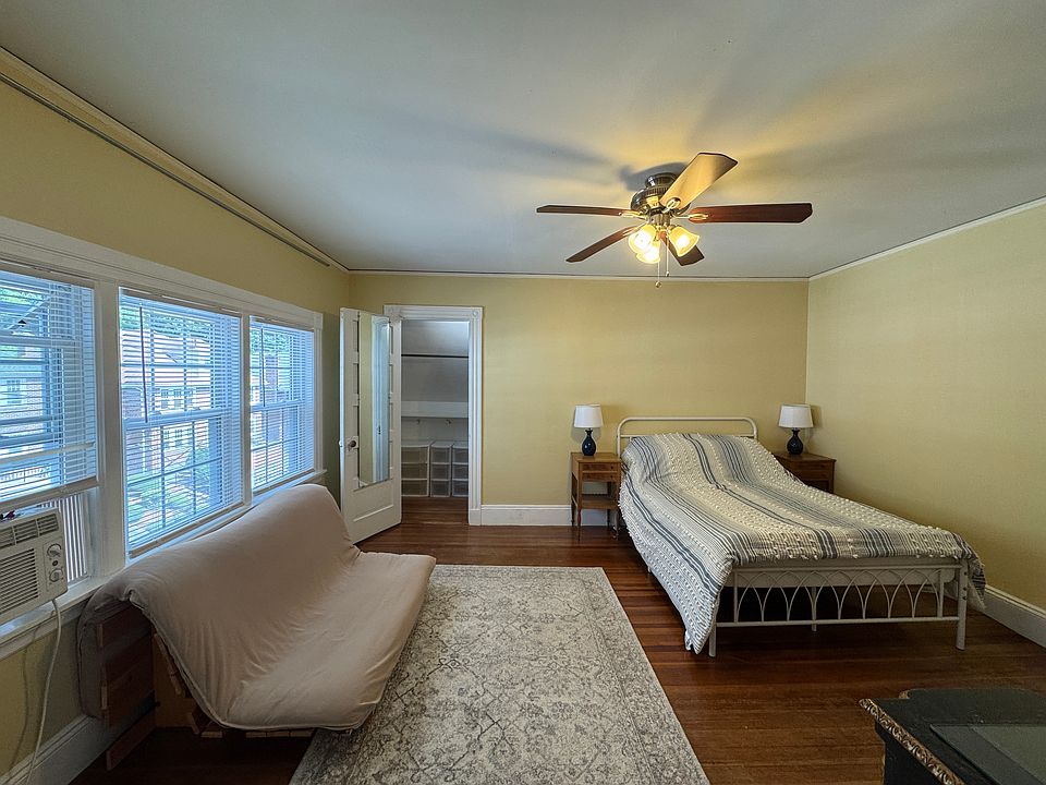 1st image of 98 Westbourne Ter #2