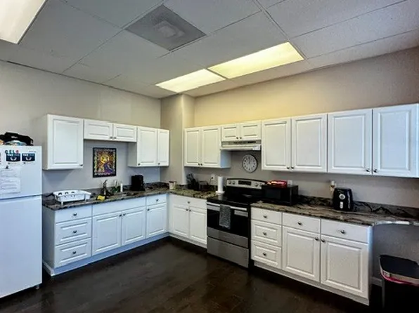 113 School St #B, Danielson, CT 06239