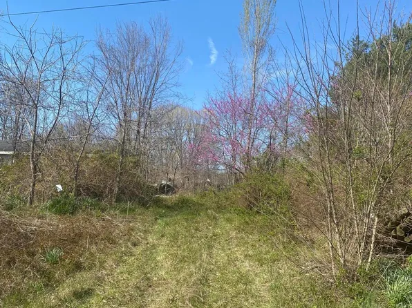 60203 Mount Zion Rd, Mc Arthur, OH 45651