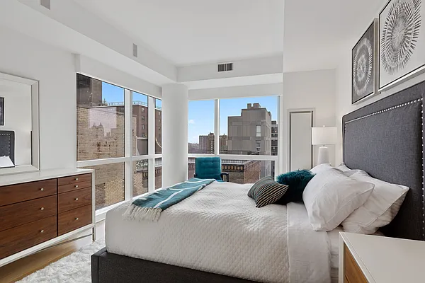 Sold by Corcoran | media 5