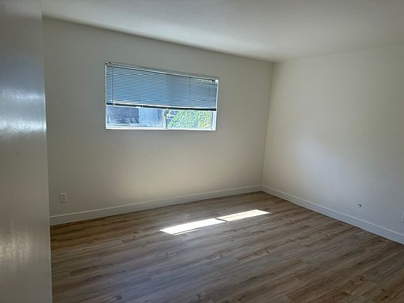 2nd image of 740 Orchard St APT C