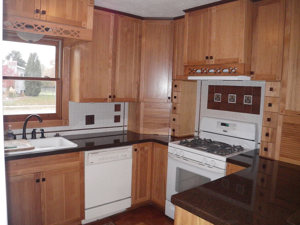 Beautiful Custom Kitchen