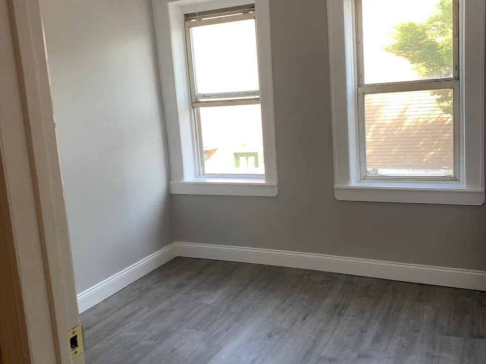 9205 Rockaway Beach Blvd #2