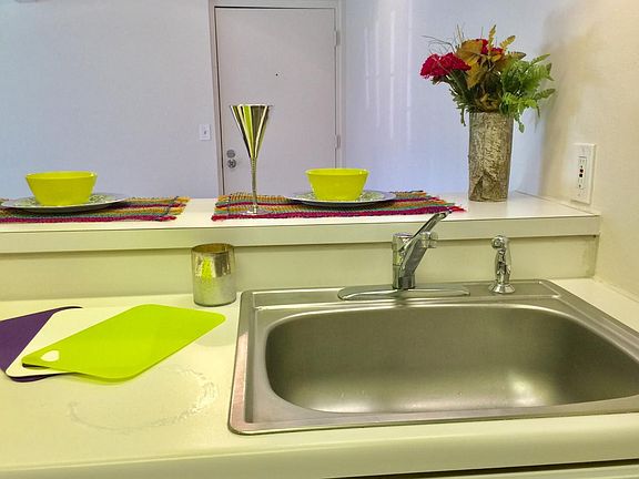 4th image of 5717 S Nantucket Dr APT 112