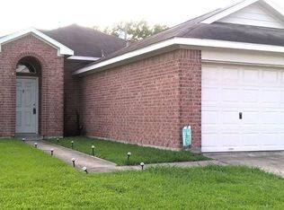 3407 Red Cedar Dr, Baytown, TX 77521
