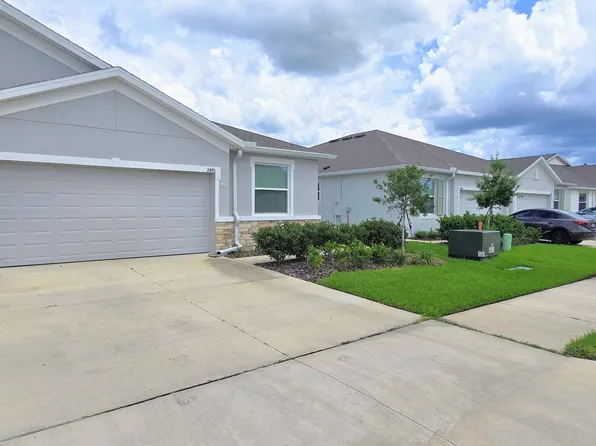 2470 Bending Bonsai Dr, Wesley Chapel, FL 33543