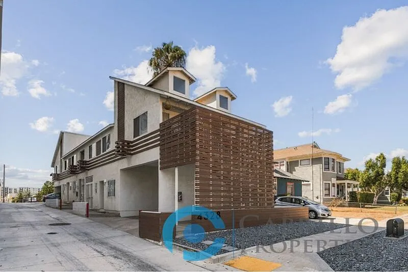 2 bed, 1.0 bath, 800 sqft, $2,895 — Photo 2
