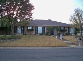 8214 Whippoorwill Dr, Woodway, TX 76712