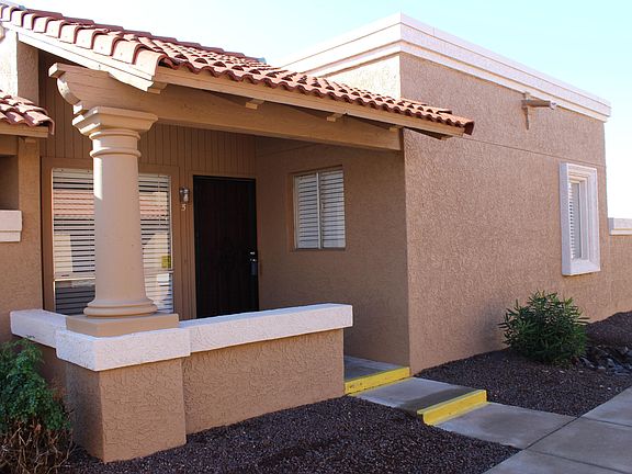 2nd image of 316 W Hononegh Dr Unit 5