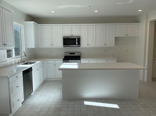 21187 Packing House Ct, Riverside, CA 92507