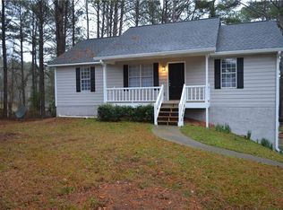 2 Peach Forest Pl, Douglasville, GA 30134