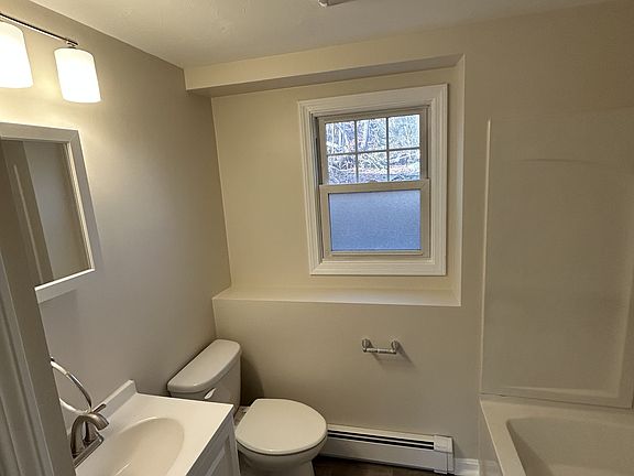 5th image of 15 Boyden Street Ext #4