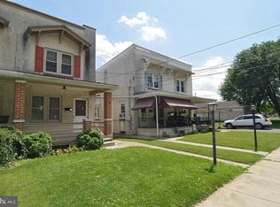 28 W Vine St, Fleetwood, PA 19522