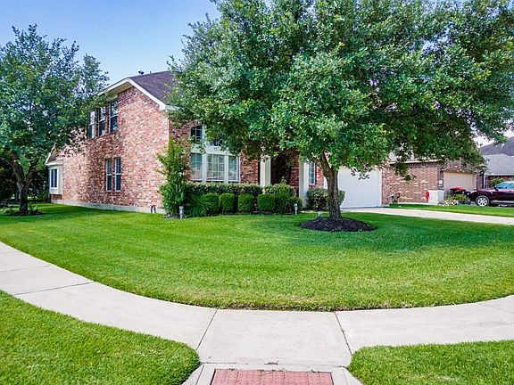 2nd image of 23703 Fairport Harbor Ln
