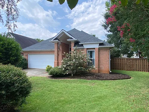 106 Canterbury Cir Photo 1 106 Canterbury Cir Photo 1