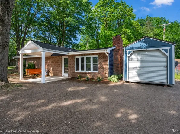 76107 Van Dyke Ave, Romeo, MI 48065