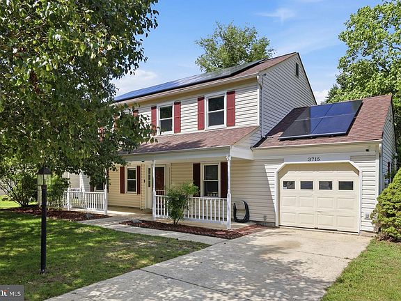 3rd image of 3715 Pecan Ct