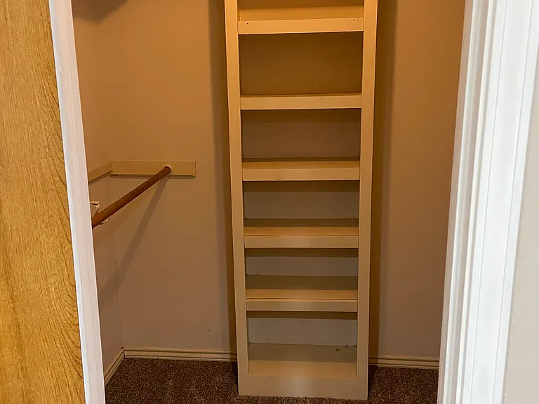 207 Leslie Dr — Photo 11