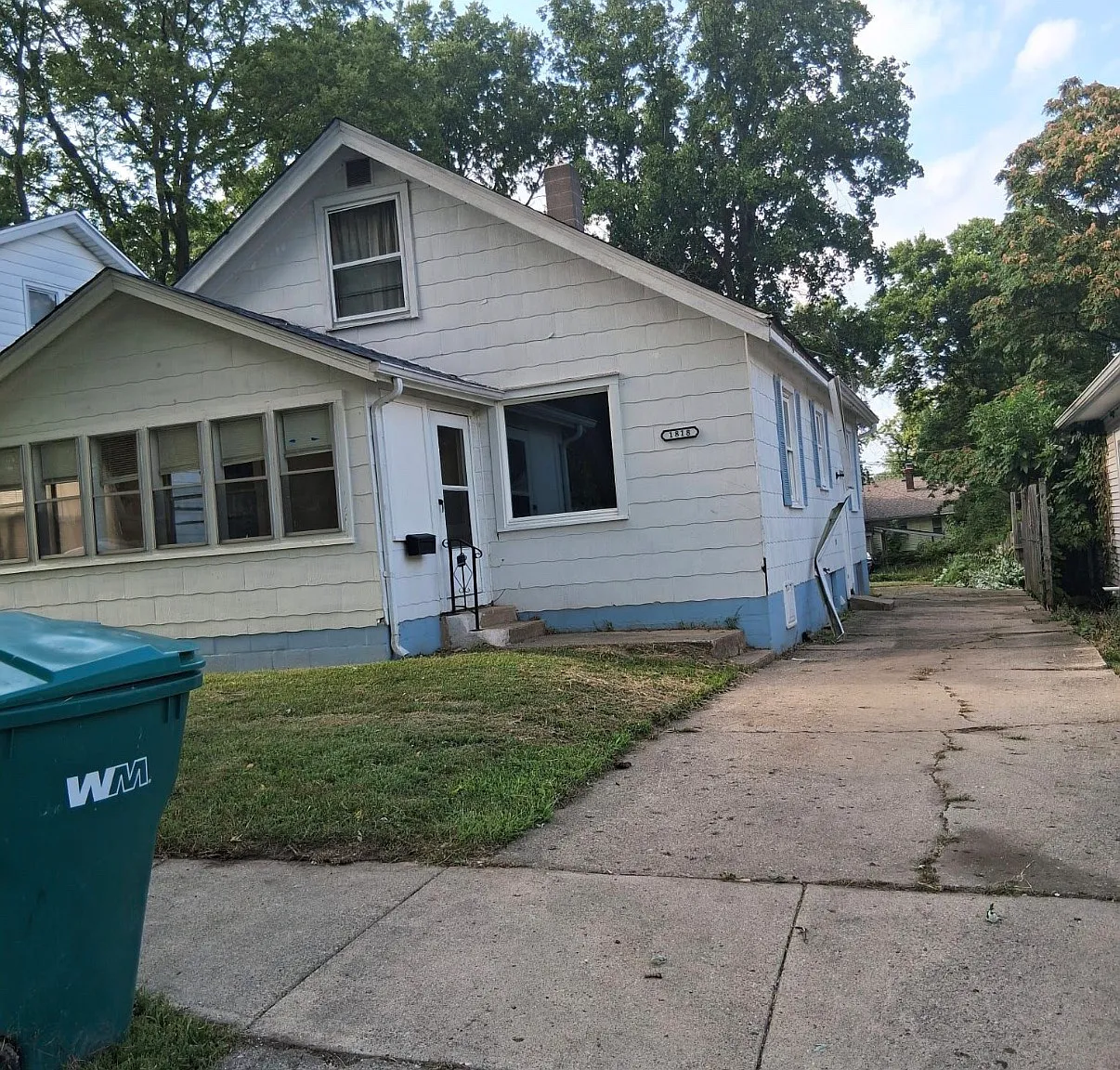 3 bed, 1520 sqft, $899 — Photo 1