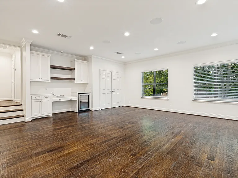 6900 Laramie Dr — Photo 20