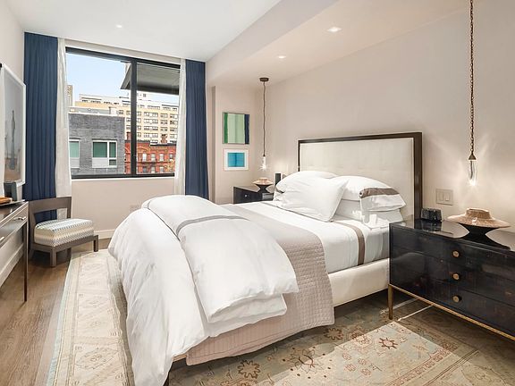 5th image of 211 E 13th St #6K