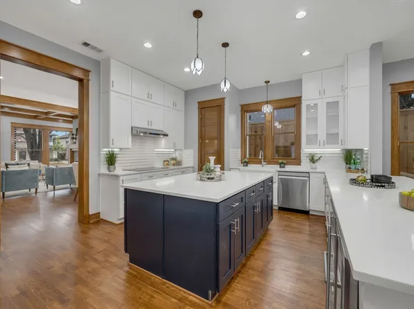 6045 Velasco Ave, Dallas, TX 75206