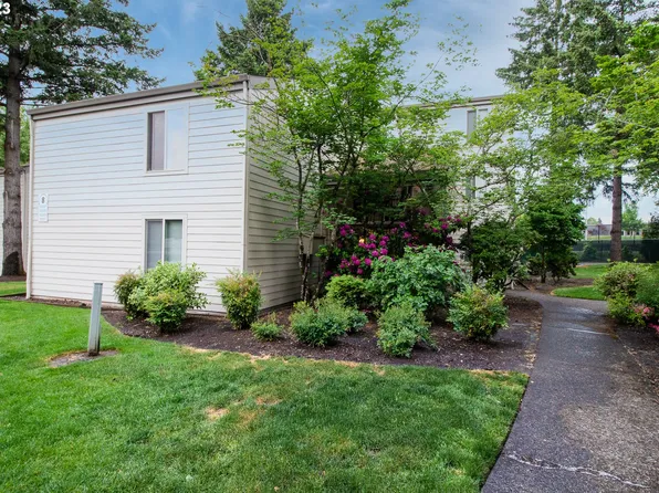 10251 SW Trapper Ter, Beaverton, OR 97008