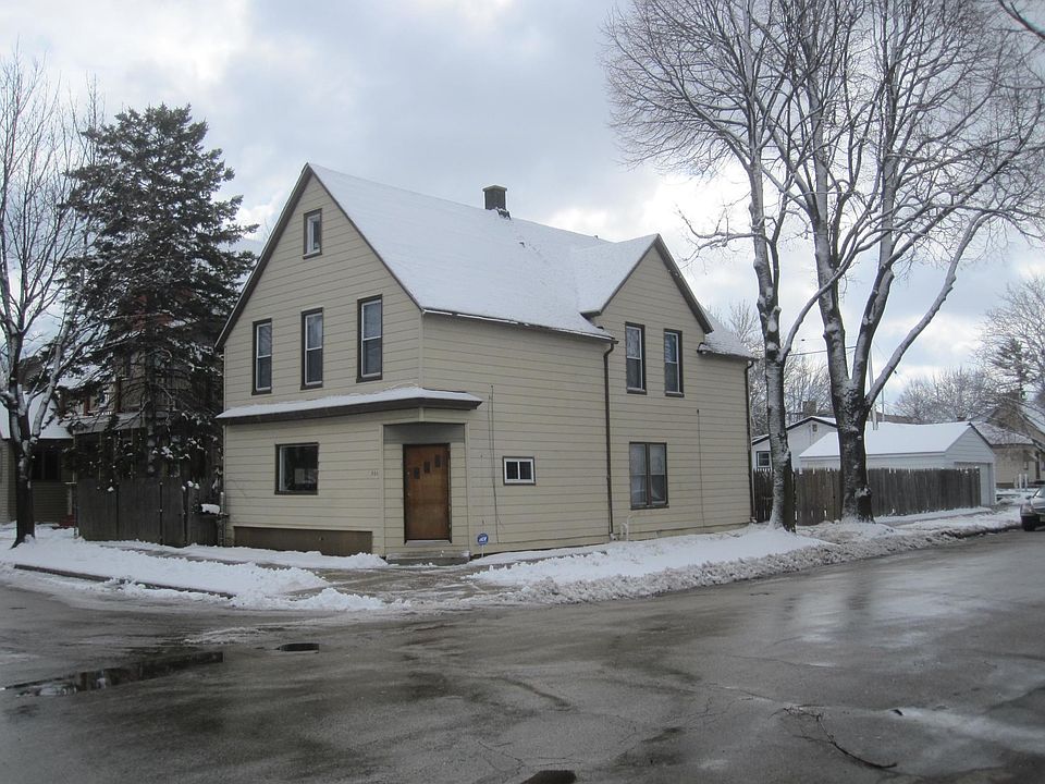1st image of 301 E Schiller St #2