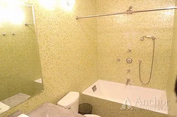 Rented by Anchor Associates | media 14