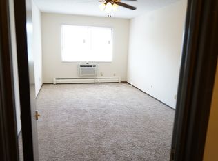 965 Highway 36 W APT 308, Roseville, MN 55113