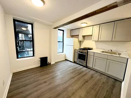 Rented by Brooklyn Property Group LLC | media 14