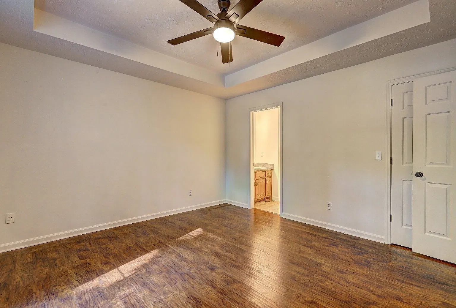 132 Southridge Drive - 24A — Photo 2