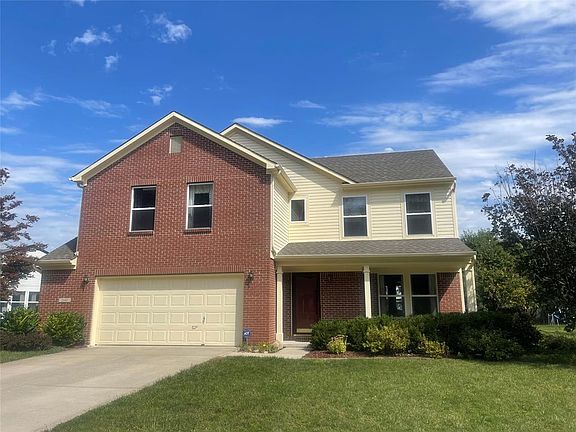 2nd image of 2049 Meadowlark Ln