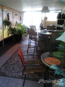 Screen Room