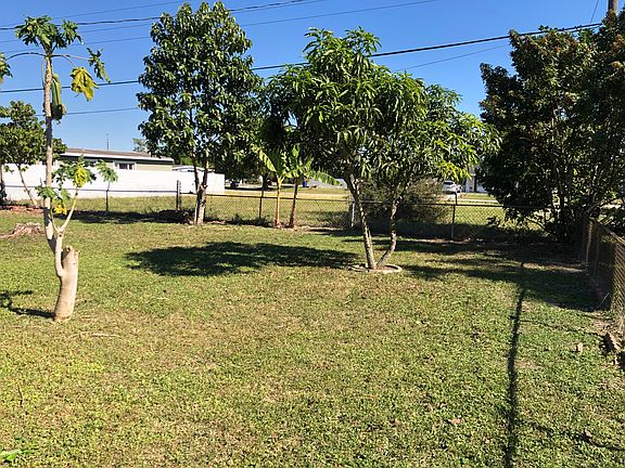 5th image of 308 Rushmore Ave N