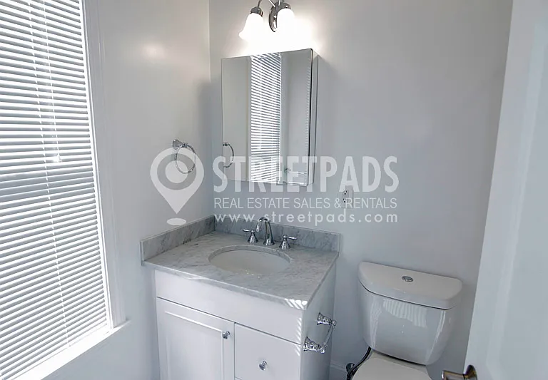 15 Langdon St — Photo 20