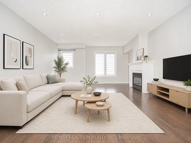 22 Webbford St — Photo 4