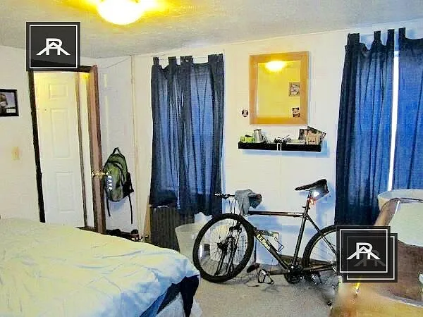 12 Shepard St — Photo 8