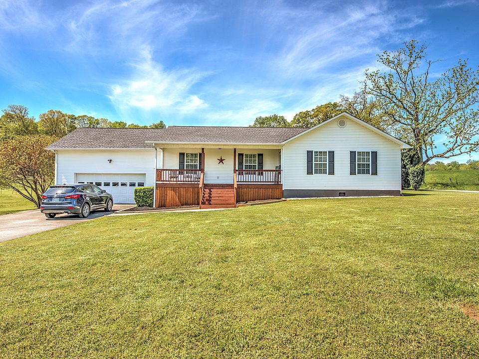 1st image of 102 McKinney Dr
