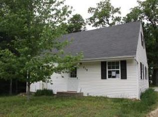 319 W Greenwood Dr, Lead Hill, AR 72644