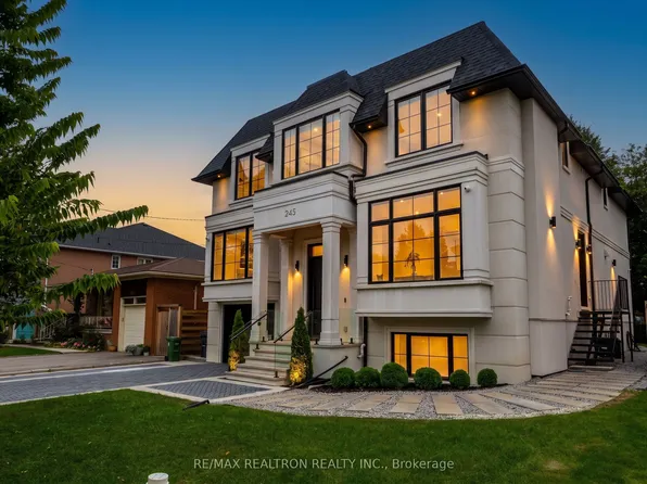 245 Patricia Ave, Toronto, ON M2M 1J7