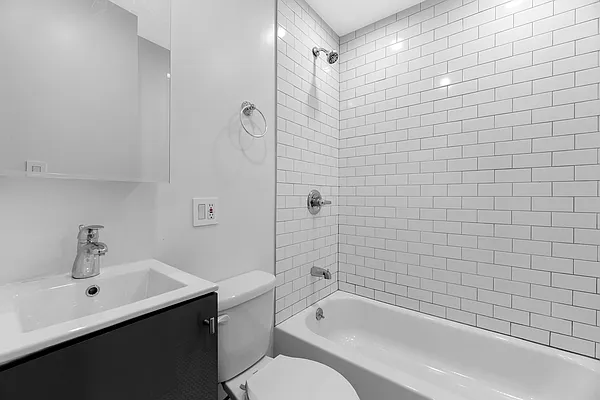 Rented by REAL New York | media 10