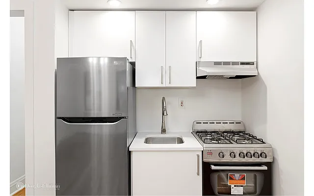 Rented by Douglas Elliman | media 12