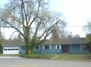 40 Valley View Dr, Medford, OR 97504