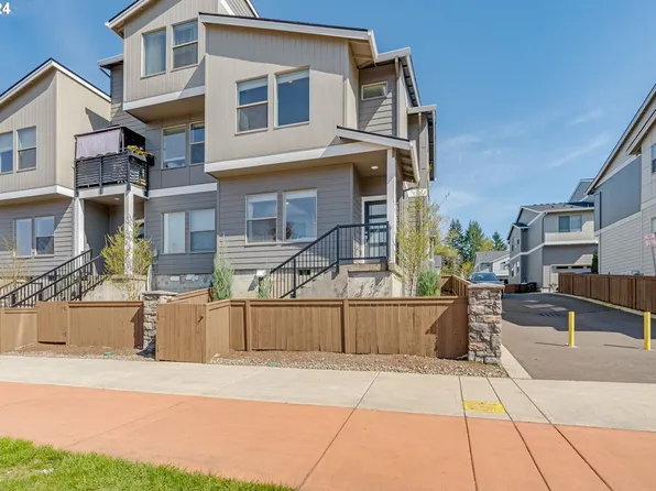 12636 SE 172nd Ave, Happy Valley, OR 97086