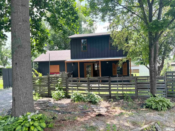 215 N Seba St, Hurst, IL 62949