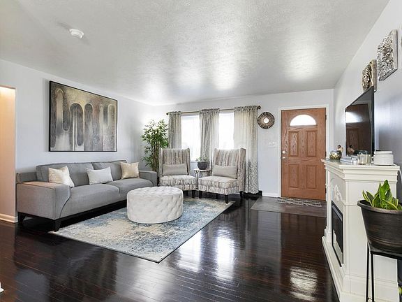 4th image of 4605 Belfast Dr