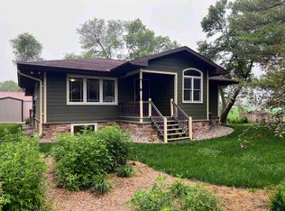 1 Bigelow Park Cir, Salix, IA 51052